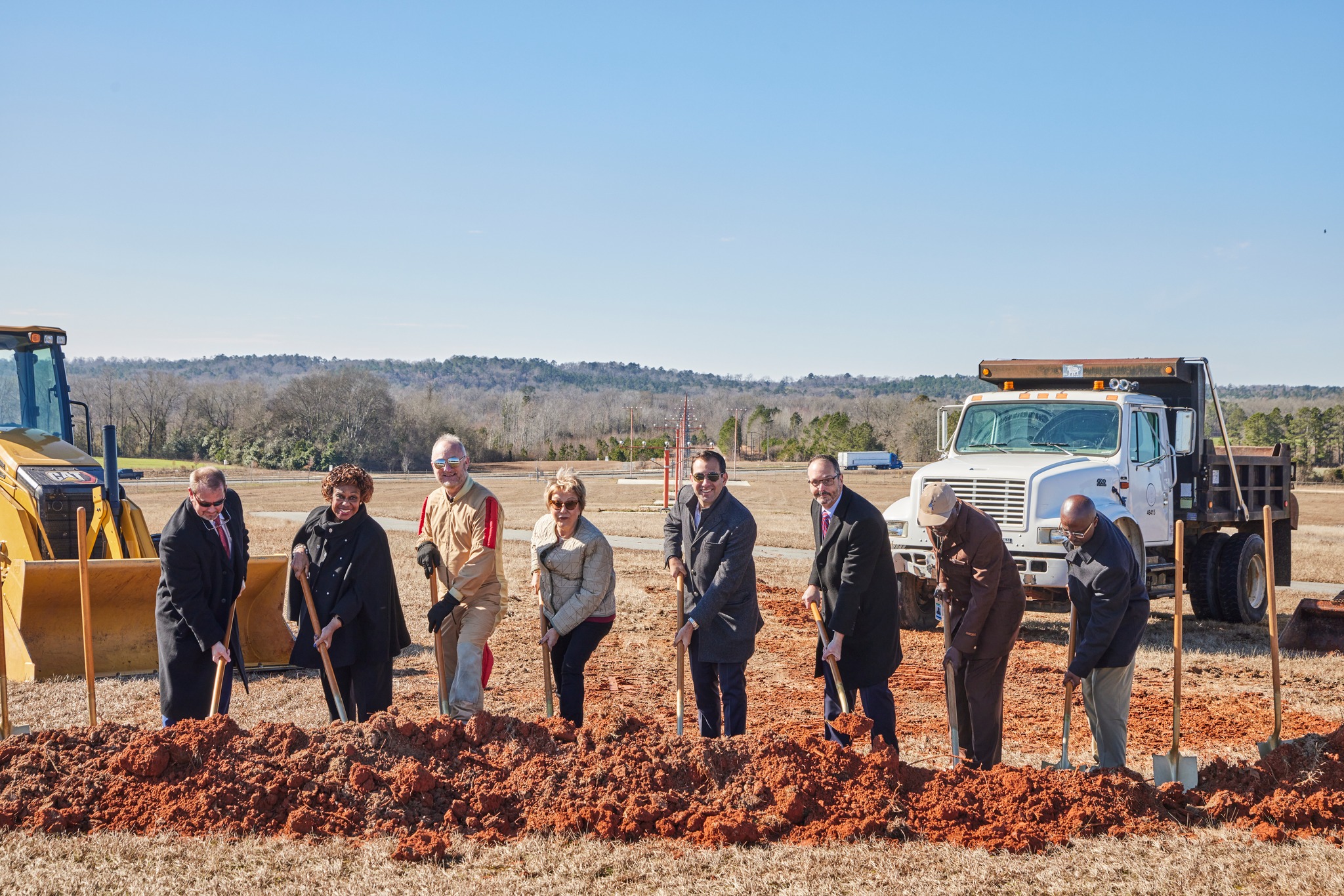 Mayor at Airport Runway Extension Groundbreaking